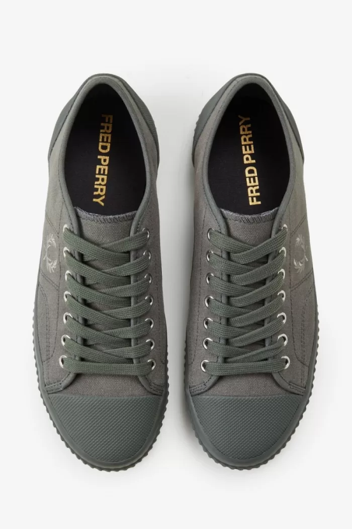 Fred Perry Low Hughes Women’s Plimsolls Field Green Warm Grey | LYPAI2804
