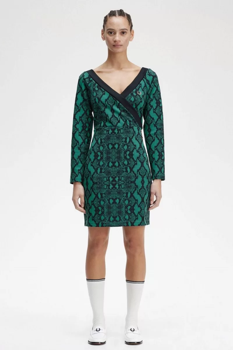 Fred Perry Off the Shoulder Snakeprint Womens Dress Deep Mint AYWTF5709 - Fred Perry Off-the-Shoulder Snakeprint Women's Dress Deep Mint | AYWTF5709